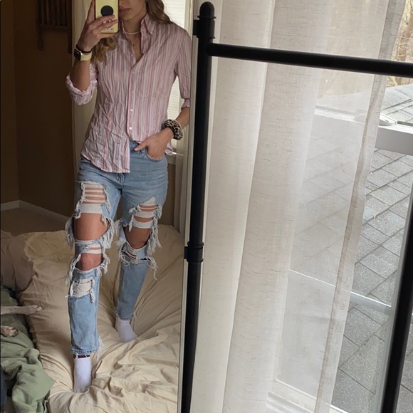 button down - Picture 2 of 3